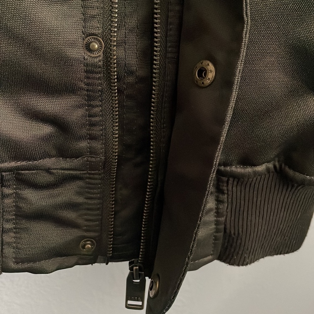 ❌SOLD❌  H & M Jacket - Picture 12 of 16